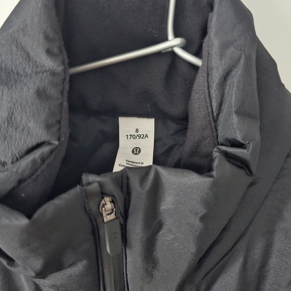 NWT Lululemon Down For It All Vest Black 8 - Picture 5 of 6
